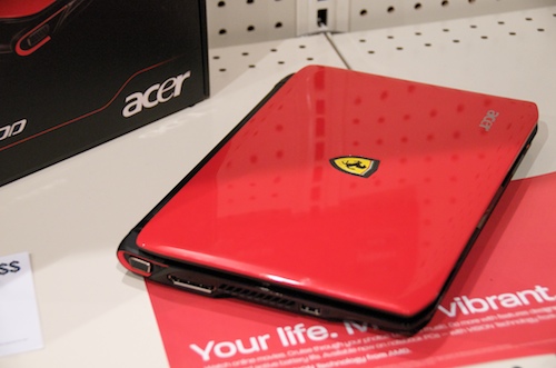 Acer_Ferrari_one_4